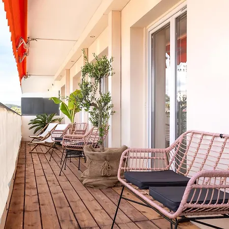 Spacieux De 114 M2 A 5 Min Des Plages - Proximite Tous Commerces Et Transports Apartment